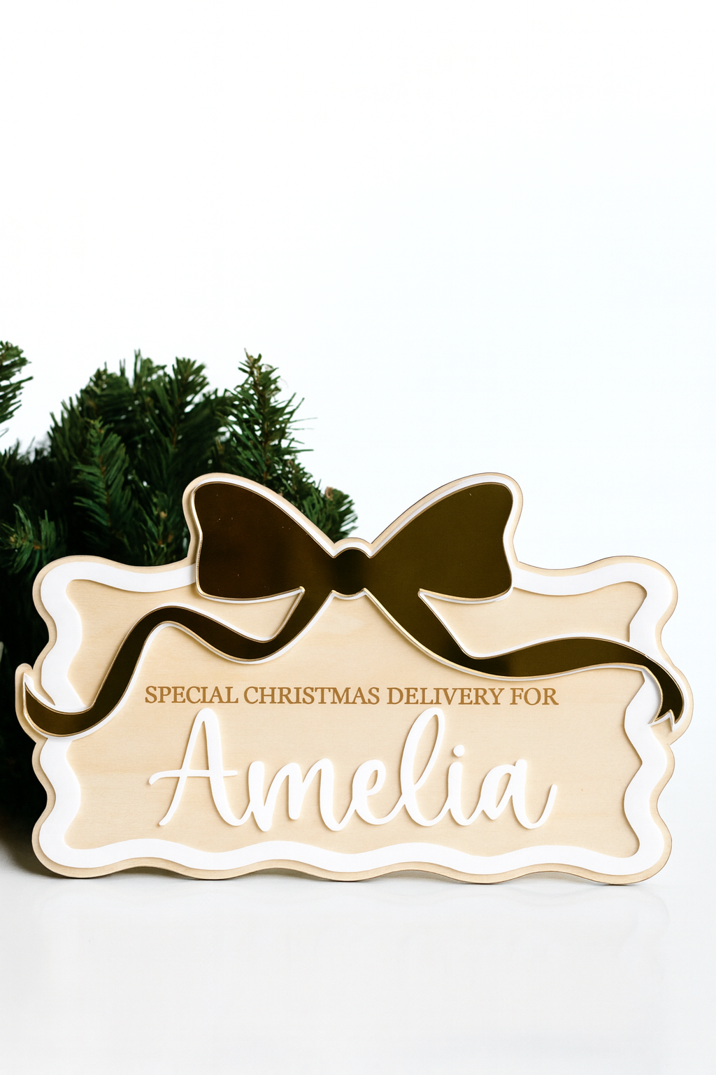Bow Christmas crate plaque only