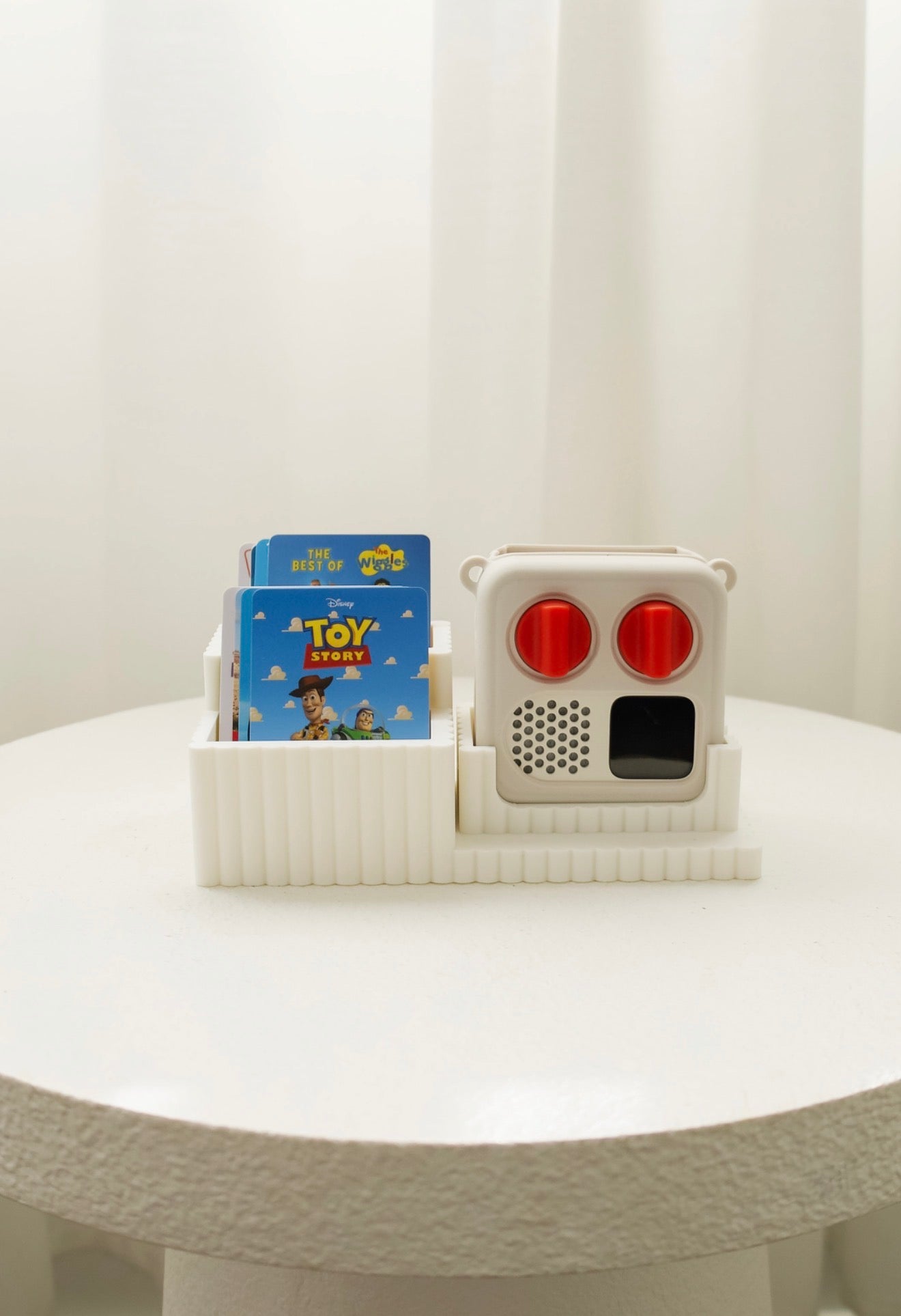 Scallop mini yoto stand
