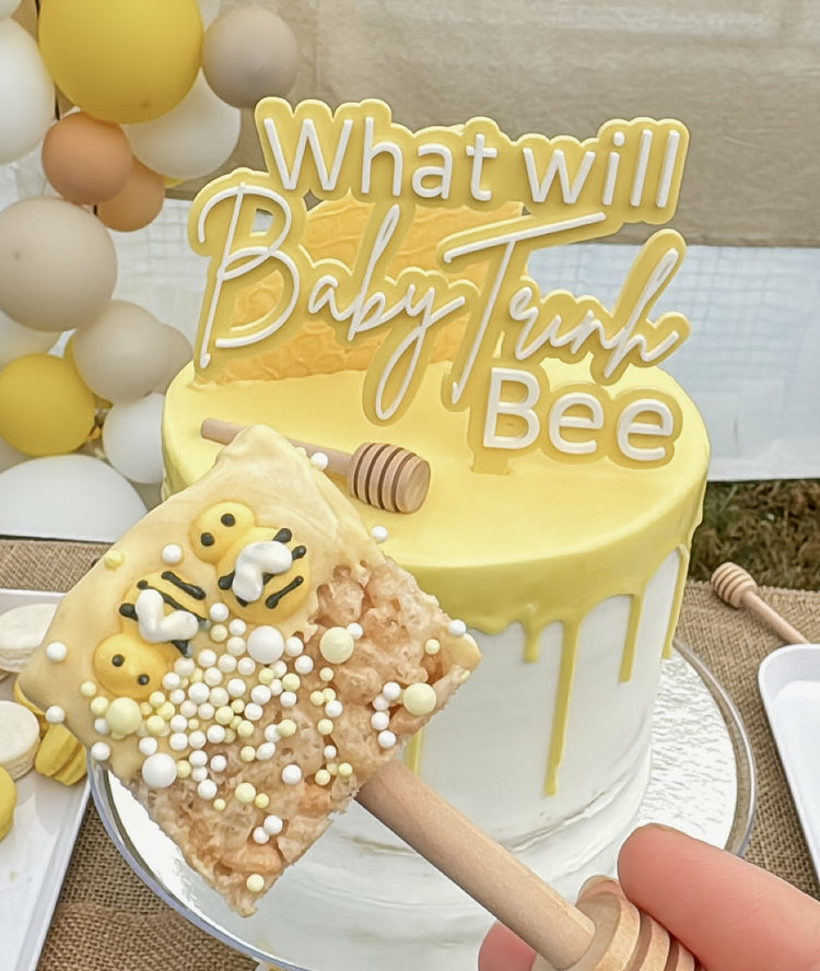 What will baby bee cake topper