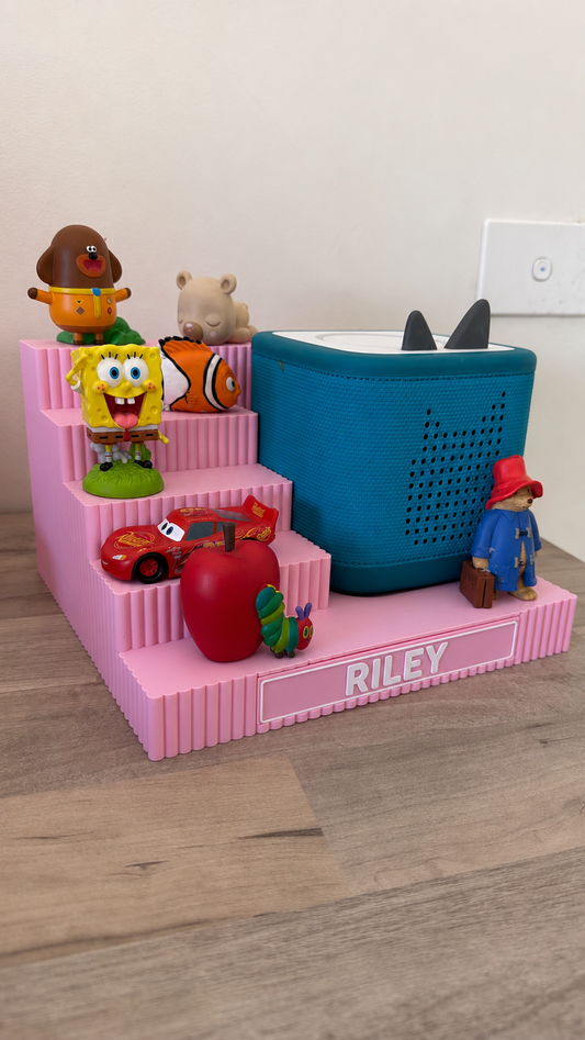 Tonie scallop stand