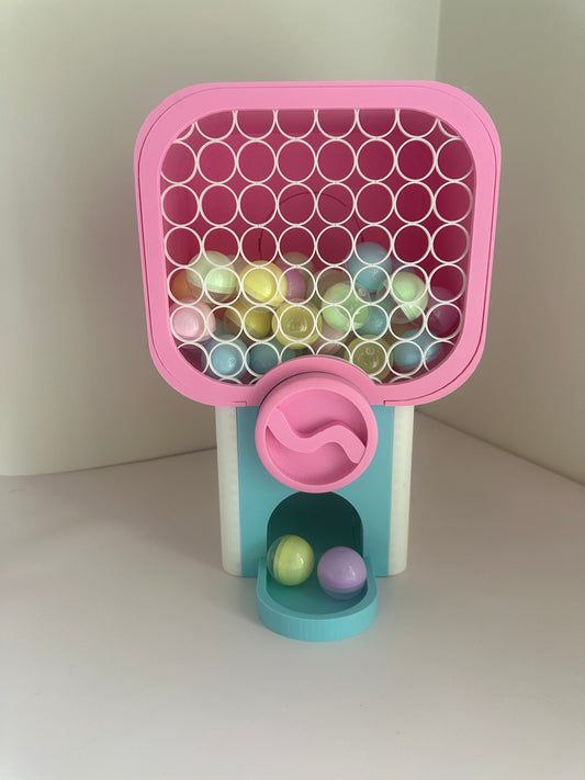 Capsule vending machine