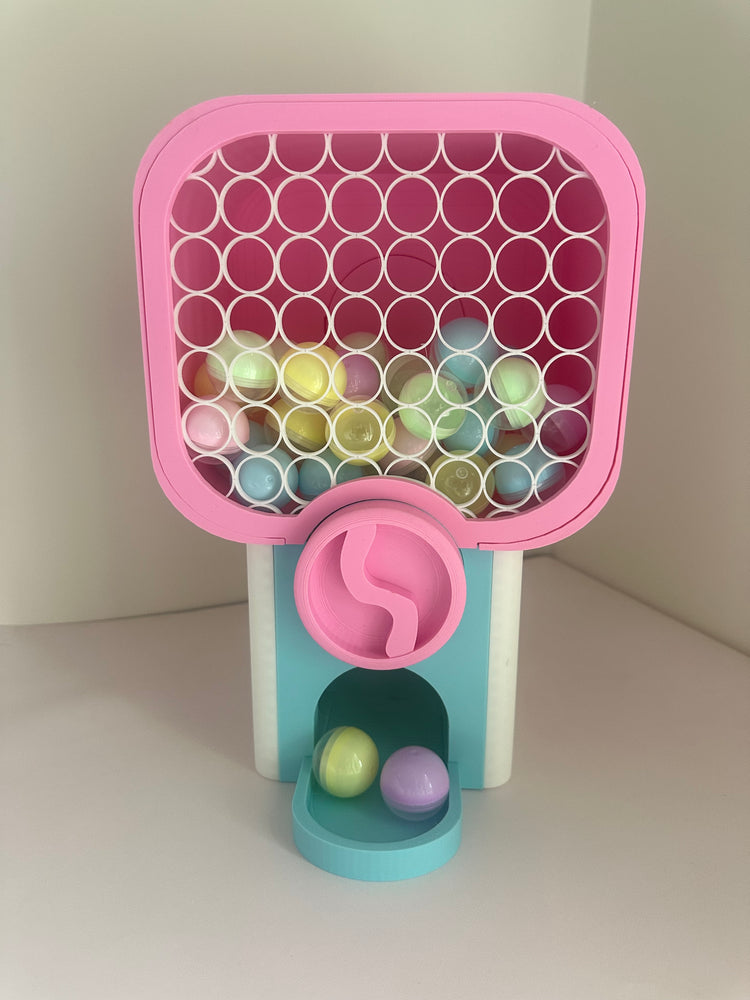 Capsule vending machine