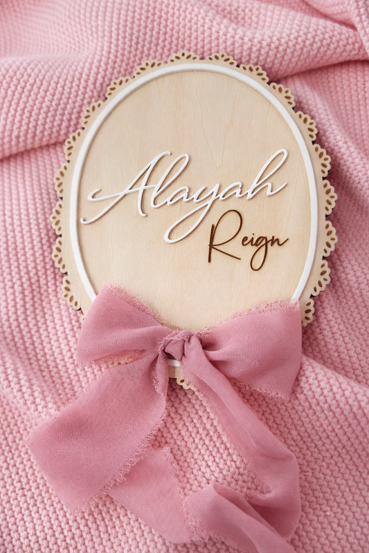 Vintage birth plaque