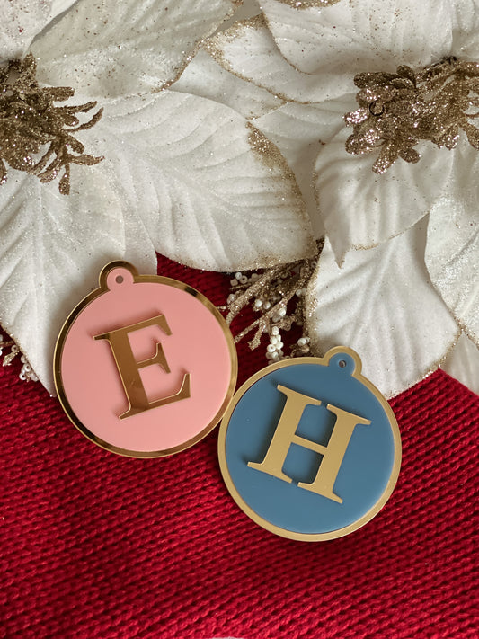 Monogram Christmas bauble - Circle