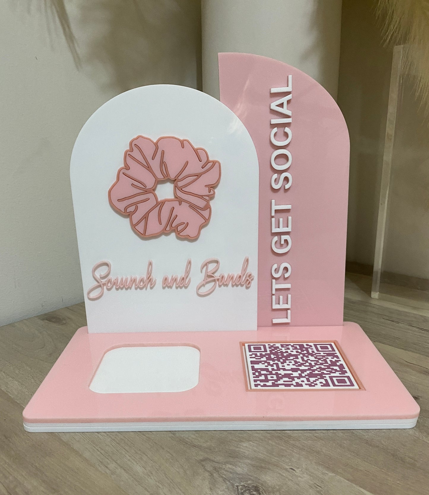 Let’s get social / square reader dock business sign